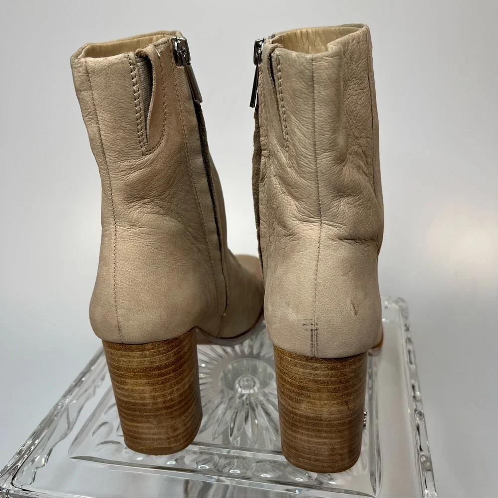 Sam Edelman Osten Leather Bootie size 8